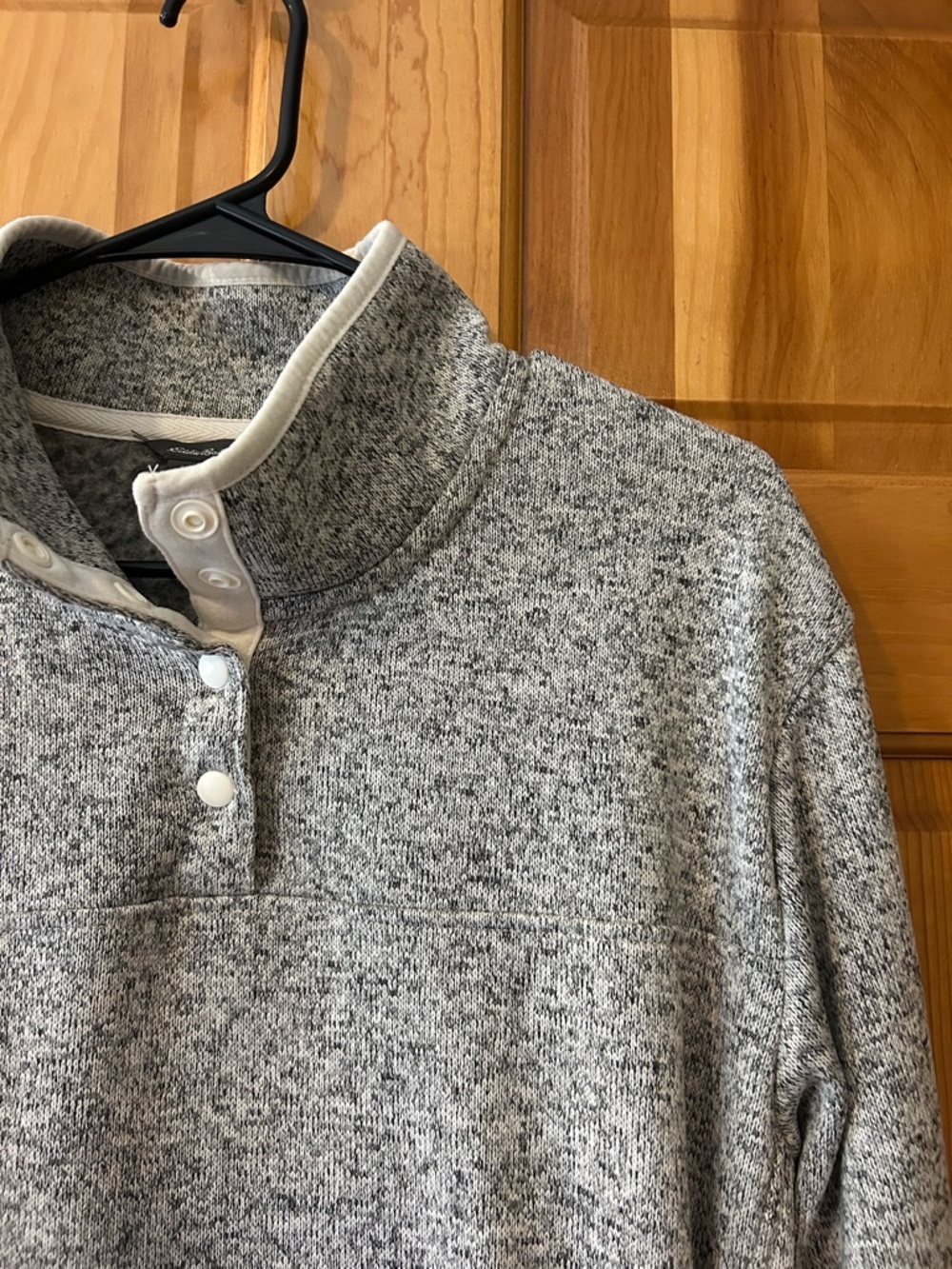 Eddie Bauer Gray and Cream Marled Pullover